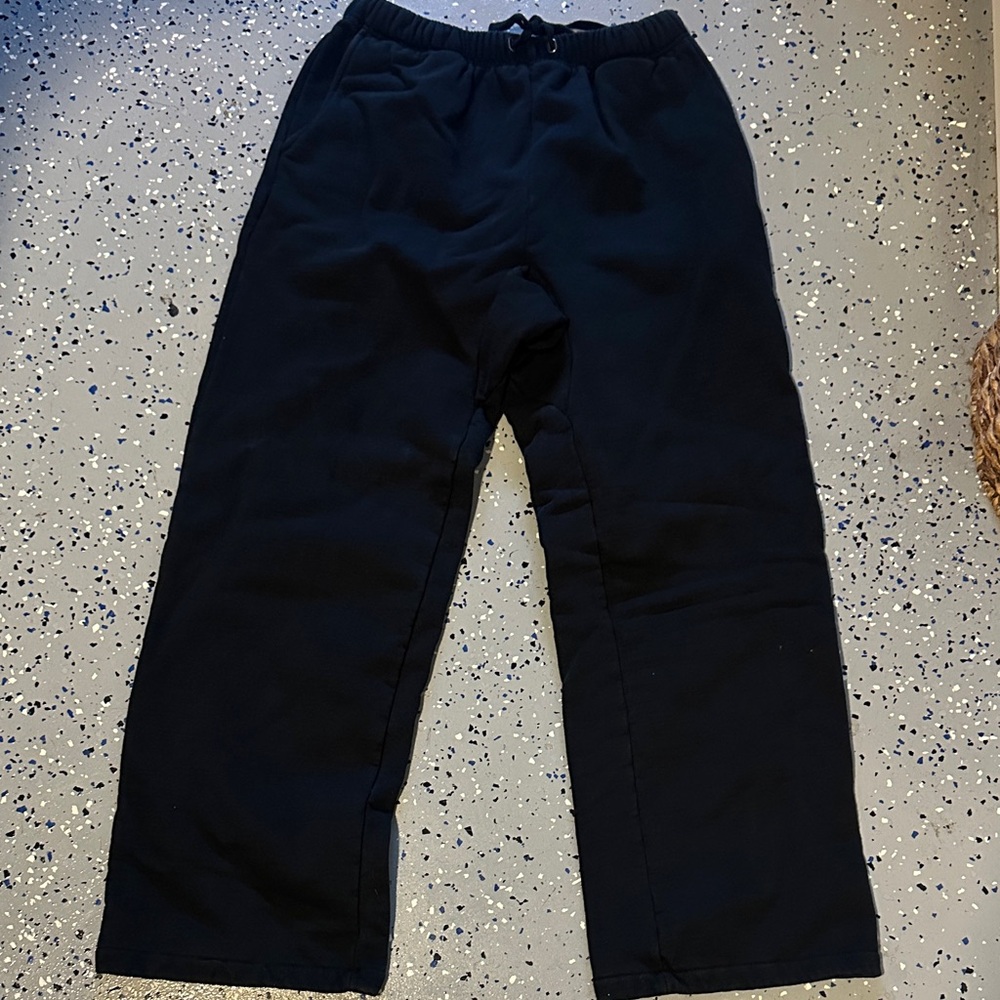 Unisex sweatpants size small